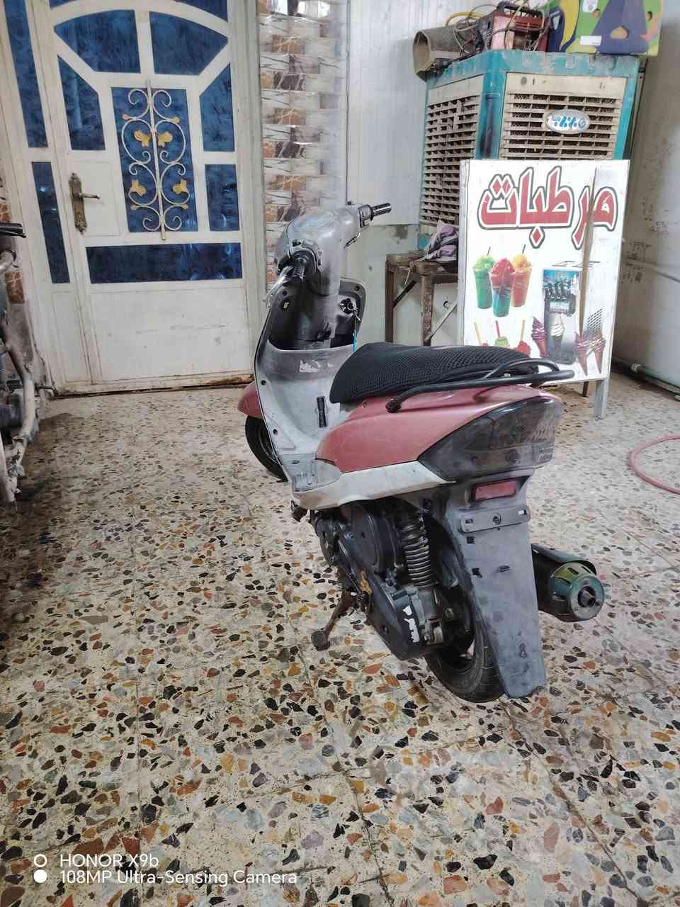سلام عليكم ماكس منغولي للبيع دراجه خير من الله ما مفتوحه رايده 450 وبيه مجال حك جيه دراجه كله شغاله رقمي ***********

نص مكتوب في الصور:
- O HONOR X9b
- 108MP Ultra-Sensing Camera
- O HONOR X9b 108MP Ultra-Sensing Camera
- O HONOR X9b 108MIP Ultra-Sensing Camera
- HONOR X9b