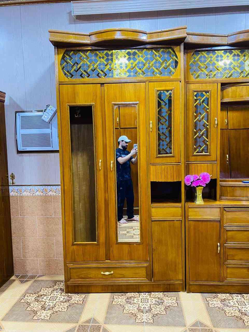 غرفة نوم احطاطة درجة أولى صاج داخل خارج الغرفة نظيفة بمعنى الكلام السعر 975 وبيها مجال العنوان قضاء الرمانة البوعبيد قرب أسواق احمد العذيه للاتصال ***********

