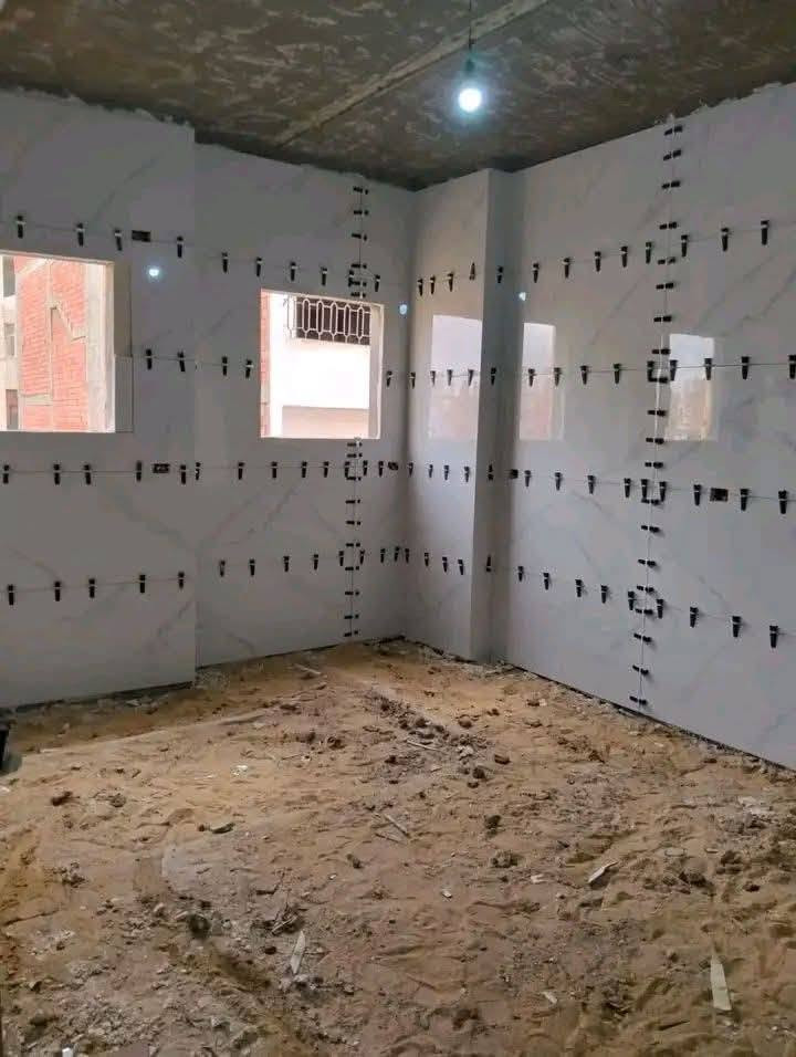 السلام عليكم كادر سيراميك ارضيات جدران شغل تسليم مهندس ***********
