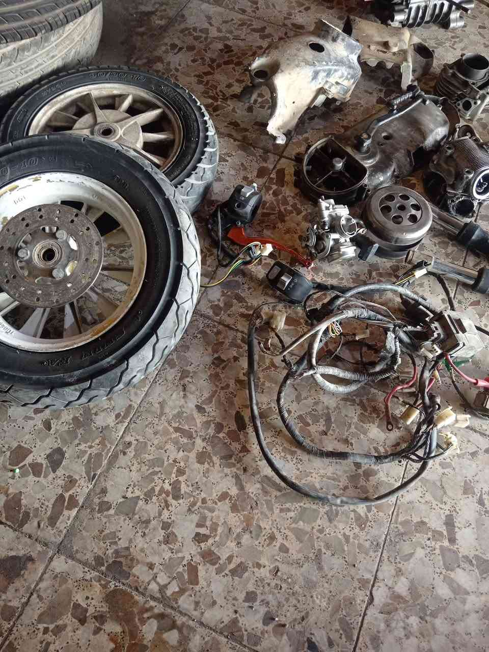 السلام عليكم شباب غراض مال تفصيخ ماكس كله شغال قيم وخذ وهاذا رقمي ***********
