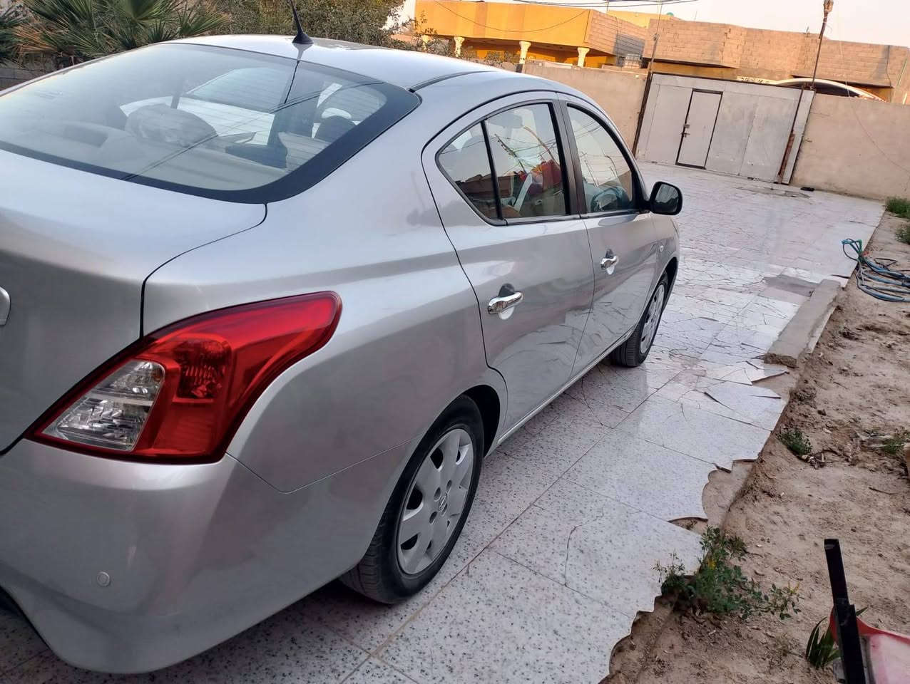 سلام عليكم نيسان صني مديل 2022 هندي ام البليته الزركه سياره كفاله عامه سياره جاهزه من كلشي مامتعوبه مال بيت ماشيه66الف سنويه ل2030 مكاني البصره سعر 112وبيه مجال ***********
