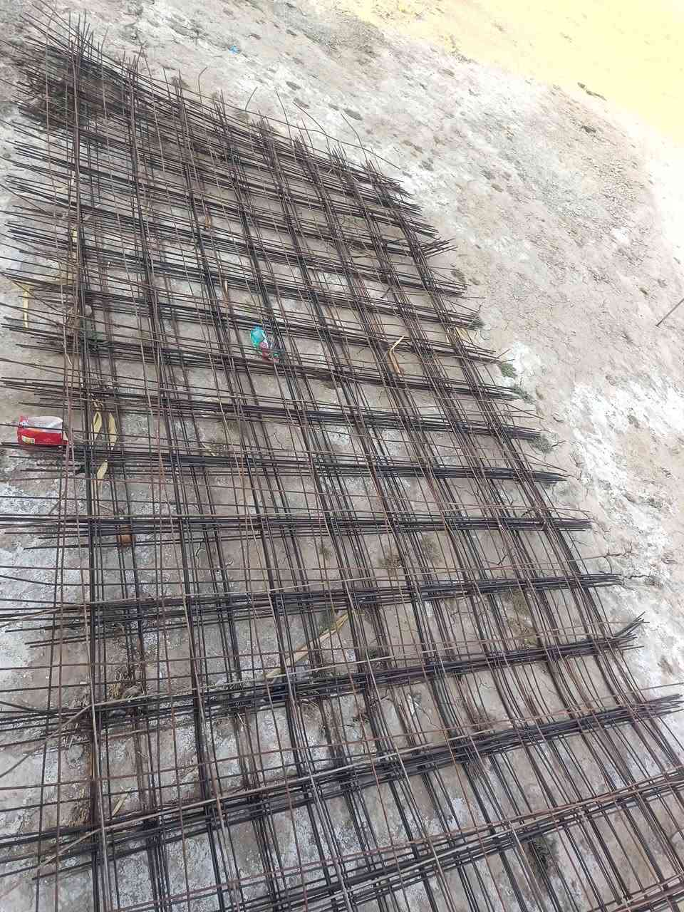 بوري 4 متر و بيارسي العرض 2 متر ولطول 6 متر ال بيارسي جديد ماستخدمه السعر البوري 9 وبيارسي 12 الوحده *********** مكانهن الرفاعي
