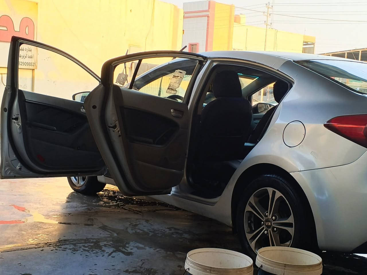 كيا سيراتو للبيع أو المراوس 🚗
​المحرك: 1600cc بحالة ممتازة  
​السنوية: نافذة لغاية 2030 (بإسمي)  
​الرقم: ميسان 31 - أصوليات كاملة  
​التكييف: تبريد ثلج  
​المواصفات:
​كشنات جلد  
​حدادية جديدة  
​تحكم ستيرن  
​البودي: رشات صبغ ومعجون (بيع عام)  
​السعر: 88 ورقة (وبيها مجال بسيط للطيبين)  
​المكان: الناصرية  
​📞 للإستفسار والتواصل: ***********@
