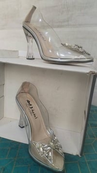 حي الانتصار • احذية • مراسله واتس