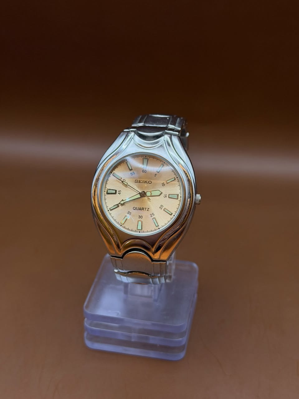 ساعات Vintage • أصلية • الكرادة ساحة الواثق