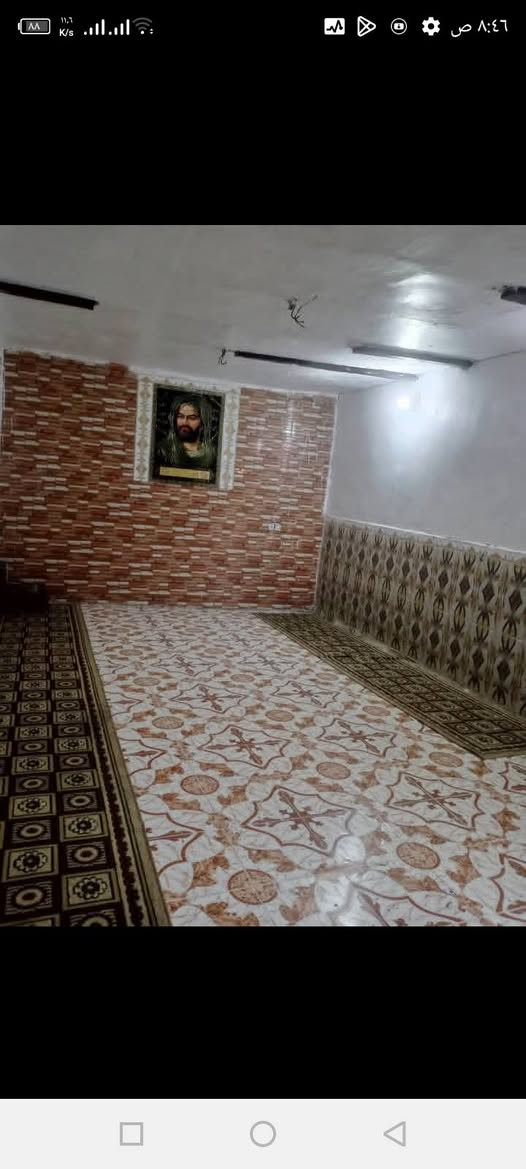 سلام عليكم بيت البيع مكان نهروان مقابيل نازحين  خلف  ماركت طيبه  بيت بي غرفتين وصاله كبيره وصاله ثانيه مطبخ واستقبال  وحديقه وحوش  مساحه 250 متر   وتبليط  وكهرباء وسحب ماي ربع عشرين ساعه جري ==***********

نص مكتوب في الصور:
- ٣ of ٧ تم حفظ لقطة الشاشة في Pictures/Screenshot ١٨ يونيو، الساعة ٧:١٠ م
- ٤ of ٧
- تم حفظ لقطة الشاشة في Pictures/Screenshot
- شایب
- ١٨ يونيو، الساعة ٧:١٠ م
- HONOR X9b 108MP Ultra-Sensing Camera
- HONOR X9b
- 108MP Ultra-Sensing Camera
- O HONOR X9b 108MP Ultra-Sensing Camera