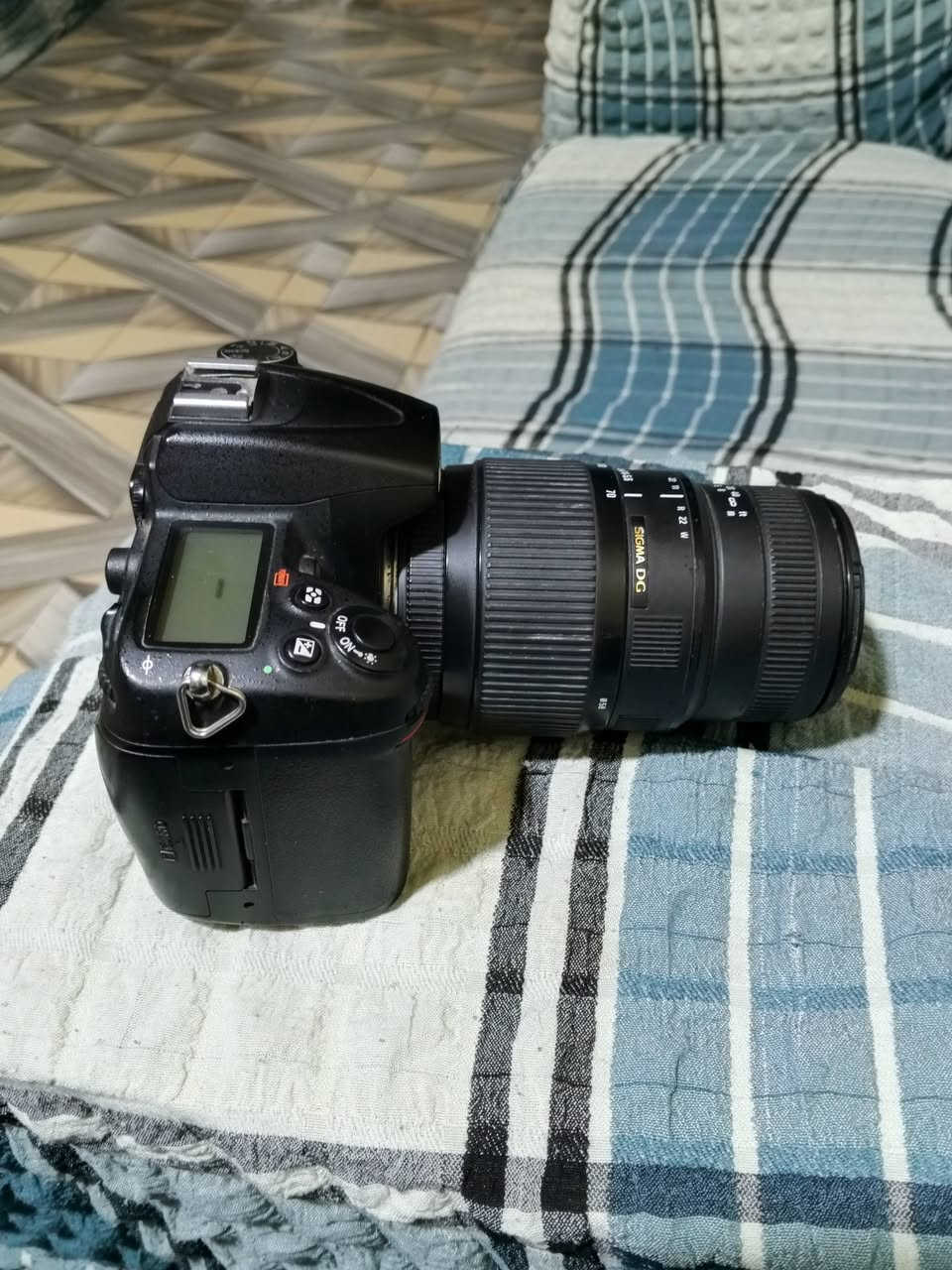 كامره البيع D7000العنوان البصره الصمعي شقق الفاو ***********السعر خاص وتساب
