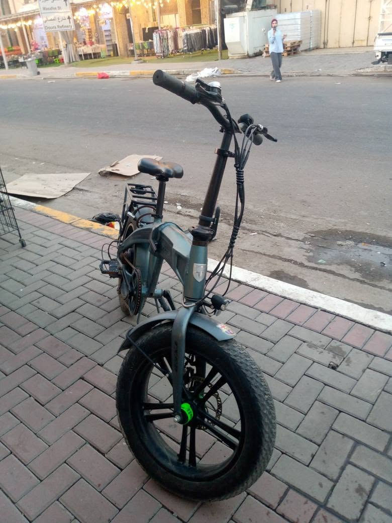 سلام عليكم دراجة شحن هايبرد شركة TXED اصنع امريكي بطاريه ليثيوم الدراجه كلش نظيفه جدا سعر 650 الف تواصل واتساب *********** للاستفسار بغداد, العراق
