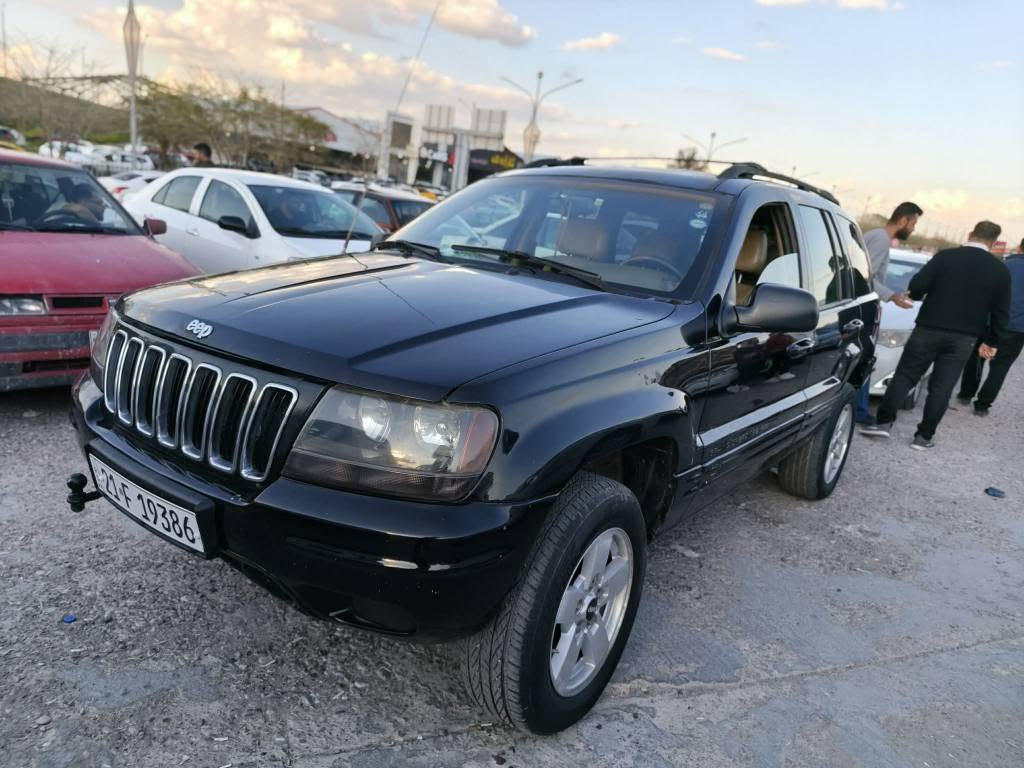 جيب شيروكي موديل 2001 
محرك كير اكسل ابشرك صبغ جماليه فقط بدون ضربه تبريد يحتاج كمبريسر 
محرك 8سلندر بلادي 
سياره بسمي شرط تحويل وكاله سنويه لل30 
سعر 65بي مجال  للاستفسار *********** كركوك, العراق

