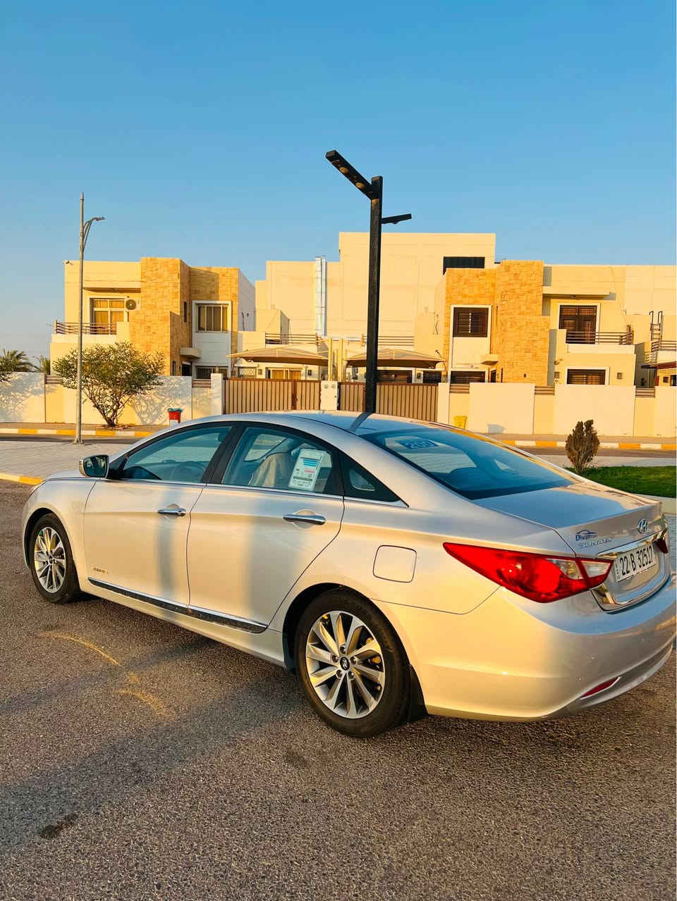 سوناته مضلع ١٤ خليجي 
محرك ٢٤٠٠ دوش 
سياره مكفوله 
سبير منازل 
كلش جديده احلا من الصور 
مري  شفط 
حساس خلفي 
كشن كهرباء 
ايكو 
رقم اربيل جديد 
سنويه وهزه جديده 
سونار موجود 
عارضه 129
مكلف بلنشر 
رقم صاحب سياره 
*********** بغداد, العراق
