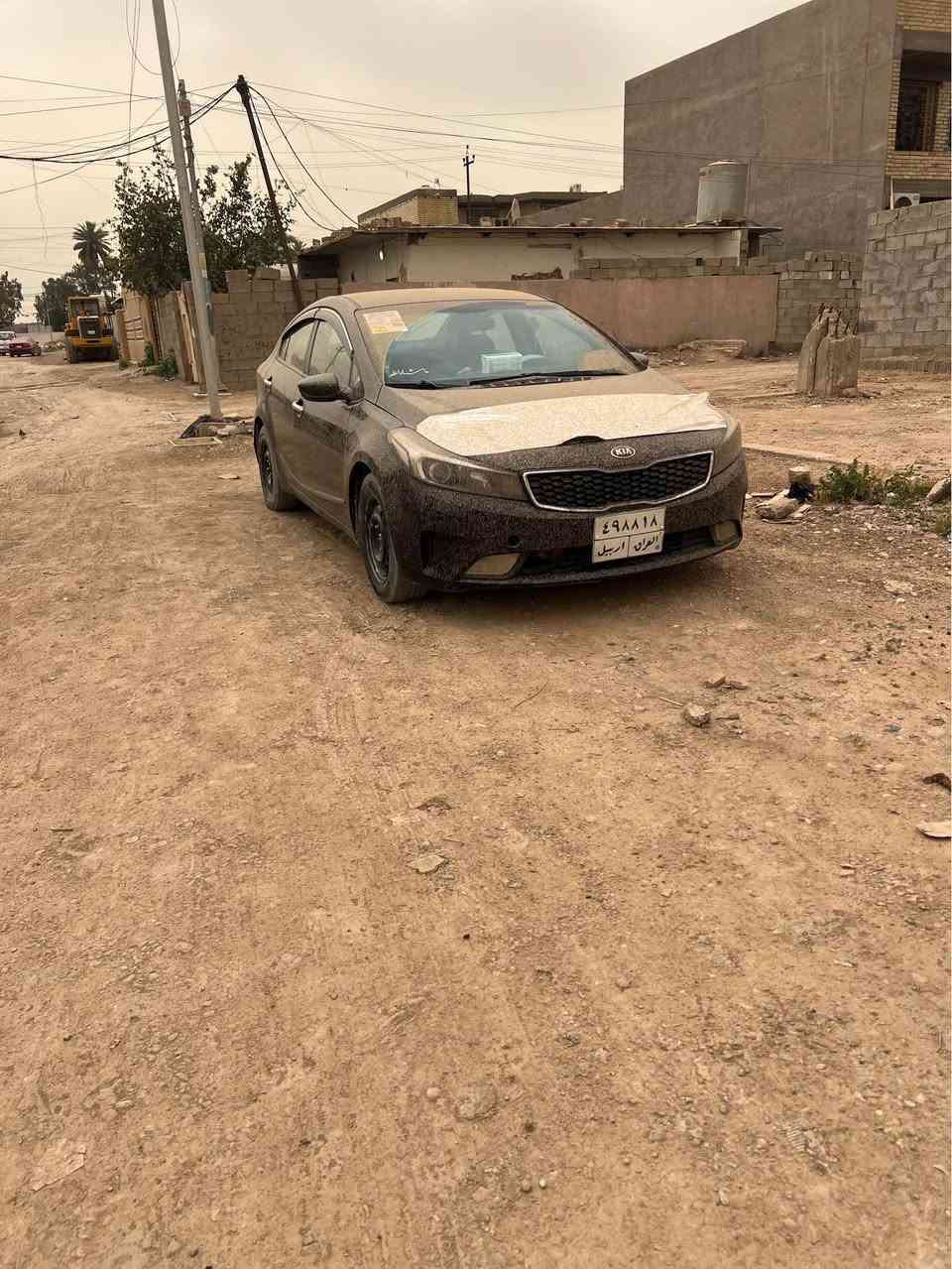 سيارة شادلها مكينة جديدة سيارة جاهزة تايرات نضيفات لايتات صدر نضيف مواصفات المعروفة بسم شركة عندي وكالة بيها
رقم تلفوني ***********
بكانها بغداد الزعفرانية 
حادثها جاملغ الأمامي مال وبيها صبغ بابين السيارة بيها 3قطع صبغ بغداد, العراق
