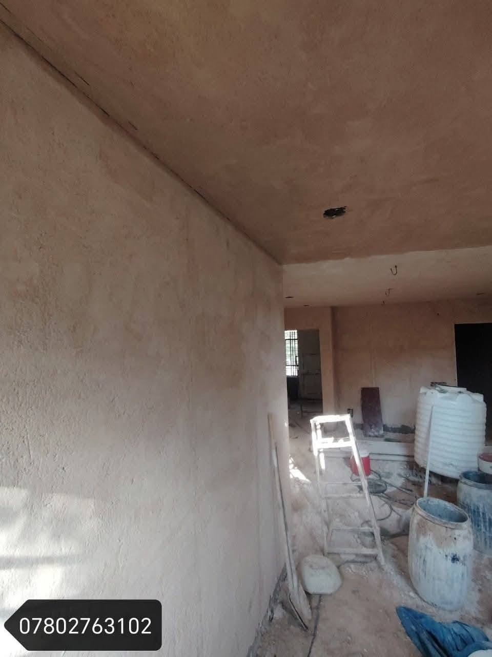 السـلام عليـكم
👷 لباخ متـفـرغ
⚒️ العمل بنظام (المتر، المقطوعة، أو اليومية) 
📐 نعمل بأحدث الطرق المتميزه
📏 سمـنت + جراره + سقل + مساطر تصفير جدران
🌓 جـص + بـورگ
🛠️ تقشيـر جدران وإعادة ترميمه
⚪ نثـر واجهات وأسيجه
🔨  دقة في التنفيذ ، التزام بالمواعيد
📞 للتواصل ***********.. ***********

نص مكتوب في الصور:
- ***********