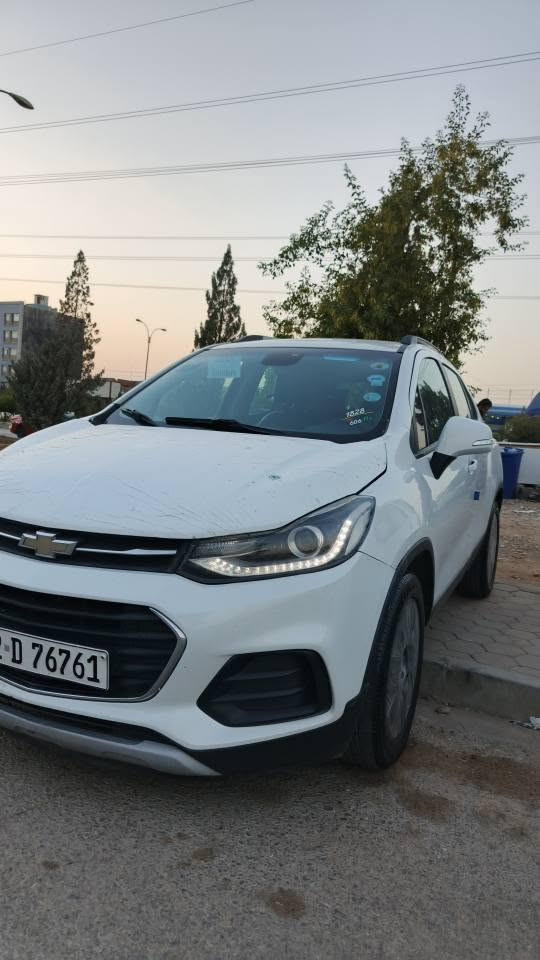 شۆفرلیت تڕاکس
مۆدیل2021
فوول بەس سلایت نیە کوشین جلد-بەسمە لید 
98000KMرۆیشتووا
سبوغ2پارچەو نیو شانیش بەس کلێرا
جەمپێکی خەفیفی پێشی لای سەکن هەیە بەبێ شانسی
4پستن
گێر مەکینە بەشەرت
تەعویل بەناوکردن بەشەرت
غرامە هیچی لەسەرنیە
لەهەولێرنیشتەجێم(اربیل)فرمانبەرن
سعر:92وەرقە مەجالێکی کەم
ژ.م***********
موشتەریت تێل بکا بەرێز
موشتەری نیت بێزارم مەکە أربيل, العراق
