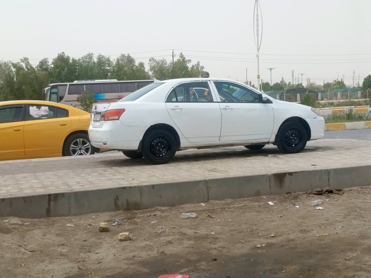 بي واي دي مديل 13 سياره جاهزه محرك هونده ياباني بلجيس كير حساس ترايك وين مايعجبك كهربائيات كله شغاله فتحه بلقمره رقمه نكليزي بسمي  السعر 48وبيه مجال
سياره جاهزه بوجهك للشارع مكانه ناصريه ***********
