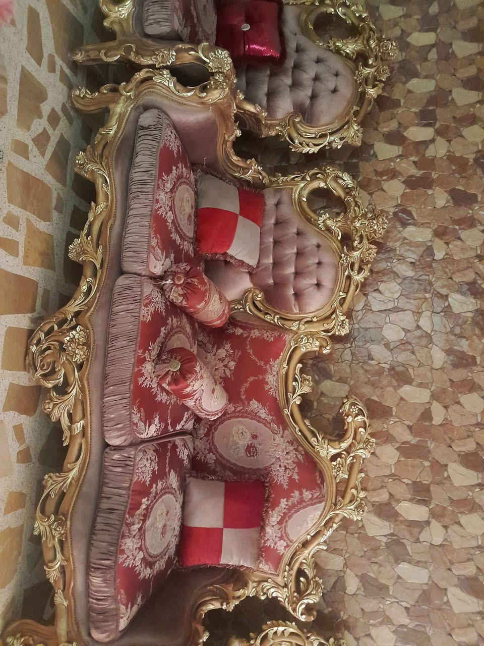 تخم للبيع للاتصال   ***********
