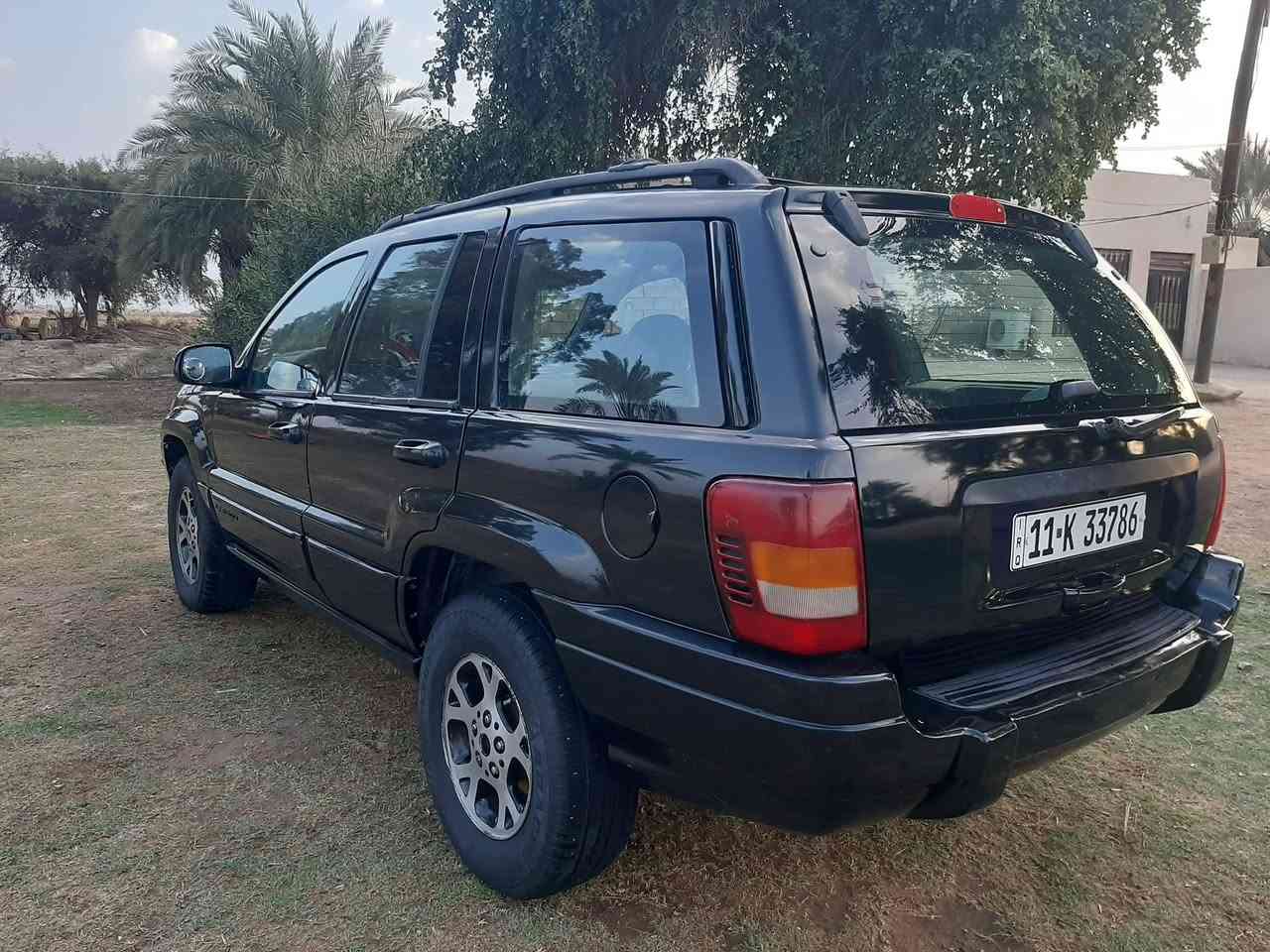 جيب موديل ٢٠٠٠
محرك فيفتي _صدر جديد _تخم تاير جديد _باتري جديد _كهربائيات كلها شغاله  _رقم بغداد الجديد _سنويه بأسمي-تشغيل بصمه 

السياره مصبوغه عام مكفول من الكلبه

***********
