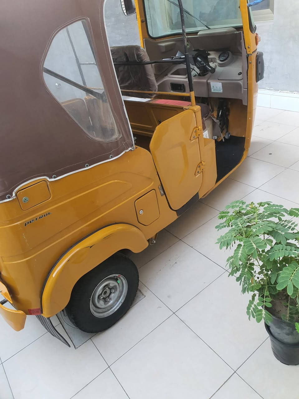 موديل ٢١ • بغداد • محرك أخرس