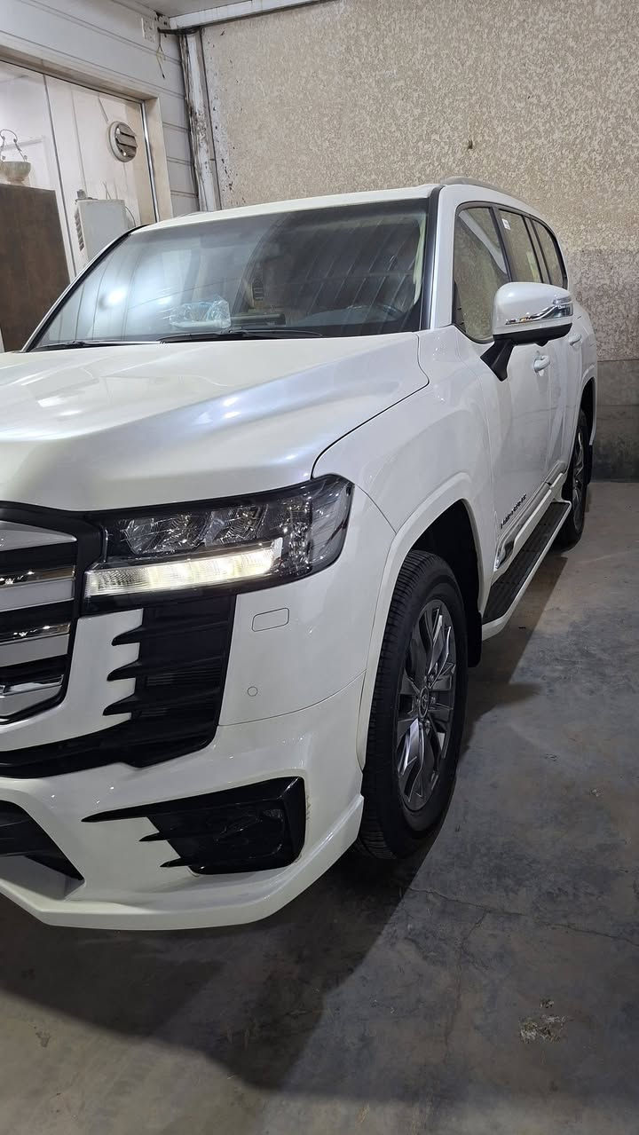 تون تيربو ليمتد
لاندكروز 2024 رقم بغداد بريم فول مواصفات وظع شركه زيرو ماشيه ٥٠٠٠ فقط مغلف نانو رقم بغداد***********
