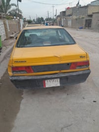 بيجو • موديل ٢٠١٠ • بدون راعي