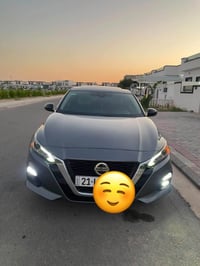 نيسان التيما 2021 SR، السيارة استخدام شخصي ونظيفة جداً مال صديق مع مخد...