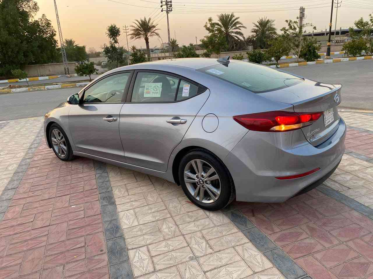 سلام عليكم
النترا امريكي2018 حره ذي قار تحويل مباشر باسمي 
حادث تبديل بنيد وجاملغ  فقط من دون دواخل باقي السياره كفاله عامه 
مواصفات : 
شاشه جبيره 
تحكم ستيرن
بلاجكتورات لد متحرك 
 محرك 2000 دوش مامفتوح تبريد ثلج سياره جاهزه ع وضع الشركه ماشيه 180 حقيقي 
السعر 112وبيه مجال قليل 
المكان الناصرية
الاستفسار 
***********
