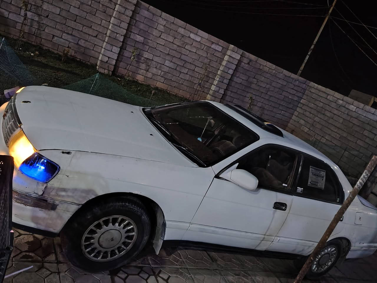 السلام عليكم للبيع او مراوس حسب القناعه سياره بطه مكصوص كير محرك شرط صدر جديد لايت عالي ناصي مسجل 4 سماعات جدد باور شغال ماسحات اسياره جاهزه وحيل حلوه ومال جناي ماتصرف عليهه ربع مكاني الشركاط   اسعر 18 اوبيها مجال  (***********)
