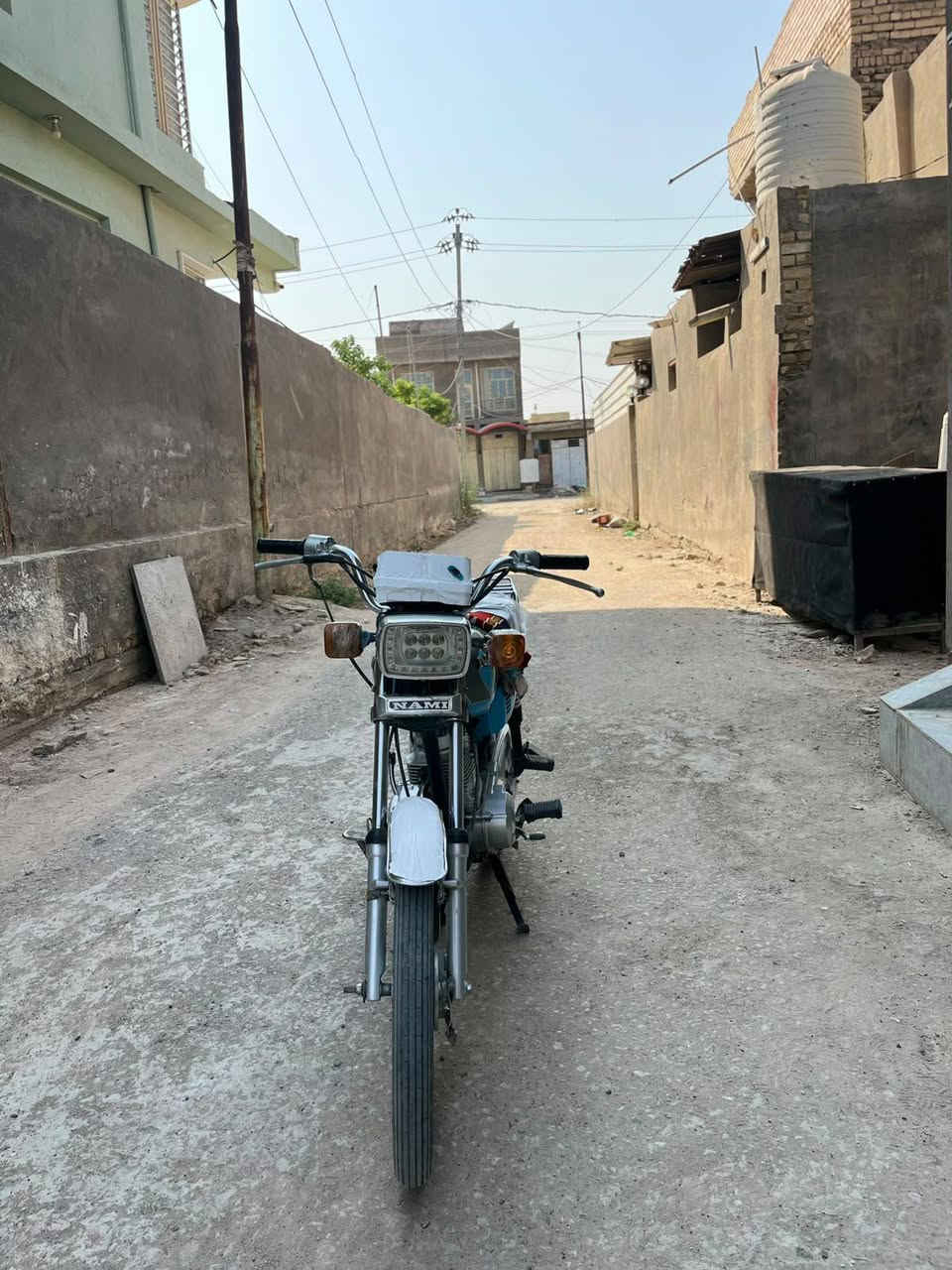 السلام عليكم
نامه شلامجه 21 مكينه 25 اوراق سنكر دراجه بيها خيط خفيف  
 السعر 650 وبيها مجال مكاني بابل  الحمزة الغربي  

***********
