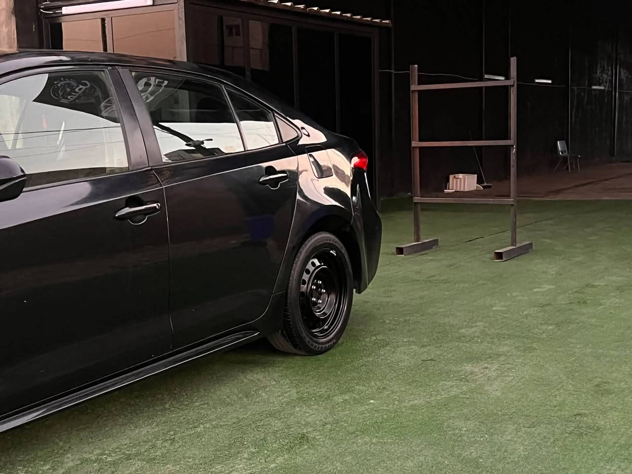 كورلا 2023Le
محرك 2000 بجم كبس لايت زنون بلادي 

تبريد بلادي شاشة كبيرة تخم تاير جديد 

صبغ فقط بابين و جاملغ خلفي جهة السايق فقط 

الباقي كلة بلادي 

السيارة بدون نقص كاملة جاهزة رقم بغداد تحويل ثاني يوم 

مكان السيارة بغداد حي الحسين 

السعر 13700$ بيهة مجال بسيط

للاستفسار 

***********

