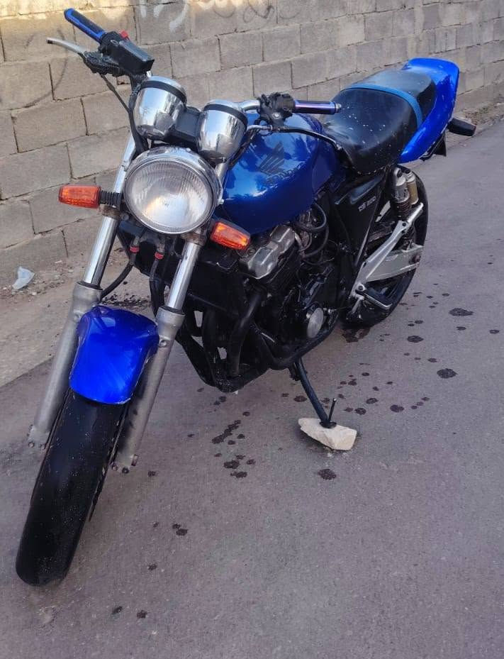 دراجة سيبي 400 جيل اول 16 ولف للبيع لشراي يتصل عالرقم ويجي يشوف
دراجه مفتوحه مبدل کازکیت فقط واوراق 3 بيهة دراجه نكرة سلف بأي وقت جاهزة بدون تبخير مكاني (( ميسان العمارة)) السعر ((اتصال ‏‪***********‬‏) ولشراي بخدمته وتوصيل ماكو مكينتهة مابيهة شي شلعه ومعدل فول
