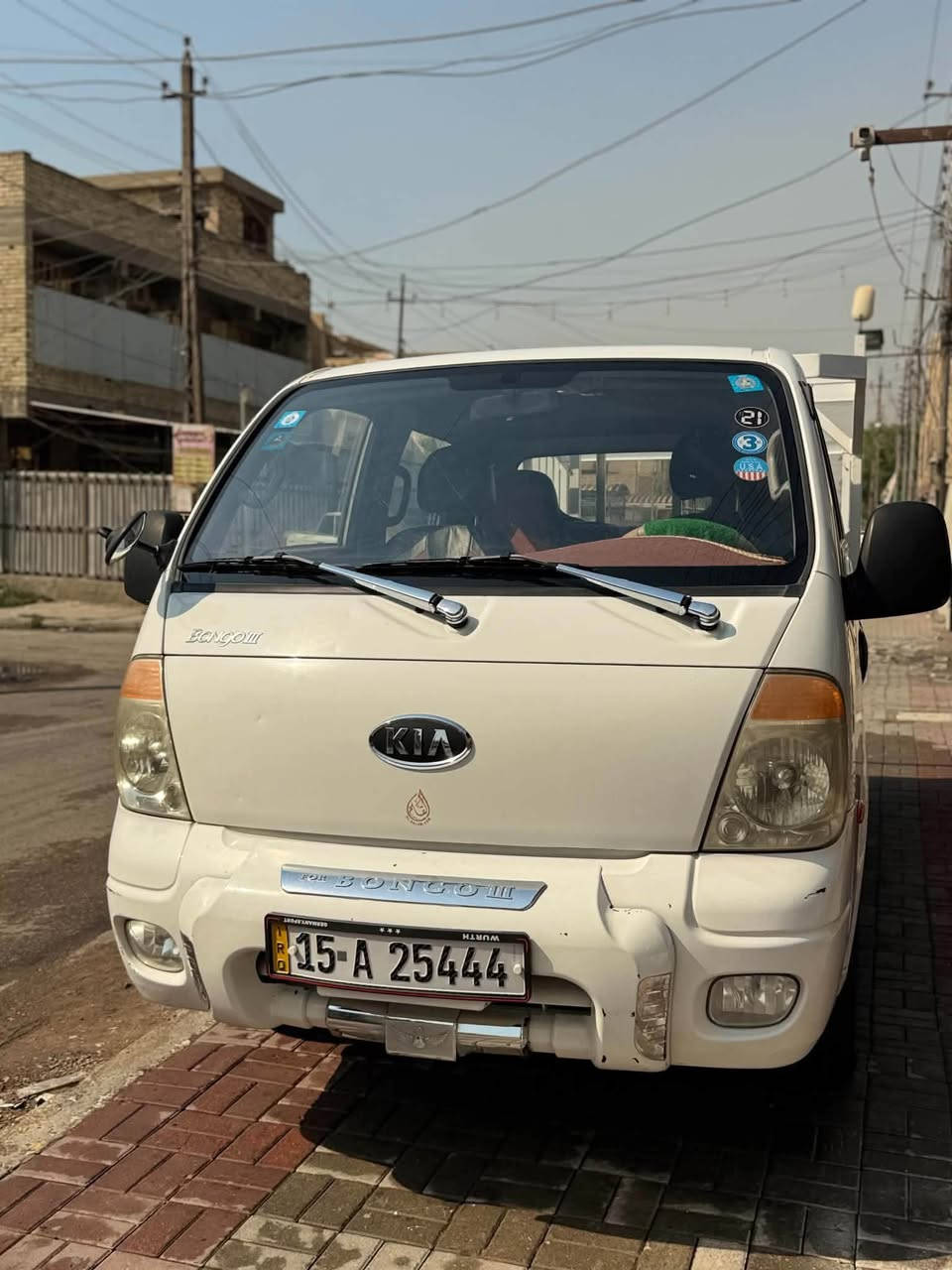 سلام عليكم كيه بنكو دبل قماره محرك 3000مفتوح سياره نظيفه خير من الله بس البدي مرشوش لغرض الجماليه رقم أنبار إنكليزي العنوان بغداد الدوره المهديه الثانيه ***********

