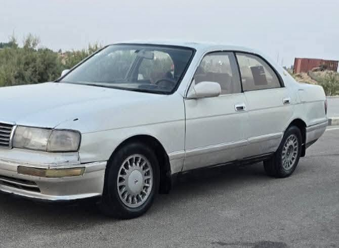 سلام عليكم
بطه فصل  موديل ((1992))
مكفوله من ضربه ولكصه ونغل 
رقم بصره تحويل مباشر 
مكينه وكير جدد (( 2500))حداديه تخم تاير 
كهربايات كلهه شغاله 
العوان لبصره 
لسعر (29// وبيهه مجال
 بياع مستعجل رجا لمو شراي لا يتعبني 
اسف عله الطاله
(***********))///((***********))
