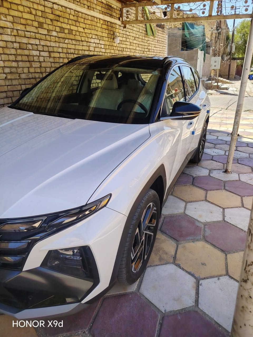 توسان ٢٠٢٥ تو كلر ماشيه ٩ مكفوله من الشخط رقم أربيل  مواصفات بصمه جنطه كهرباء كشنات كهرباء كشنات تتفه تبريد شاشه متصله ويل ١٩ اتصل *********** السعر 220
