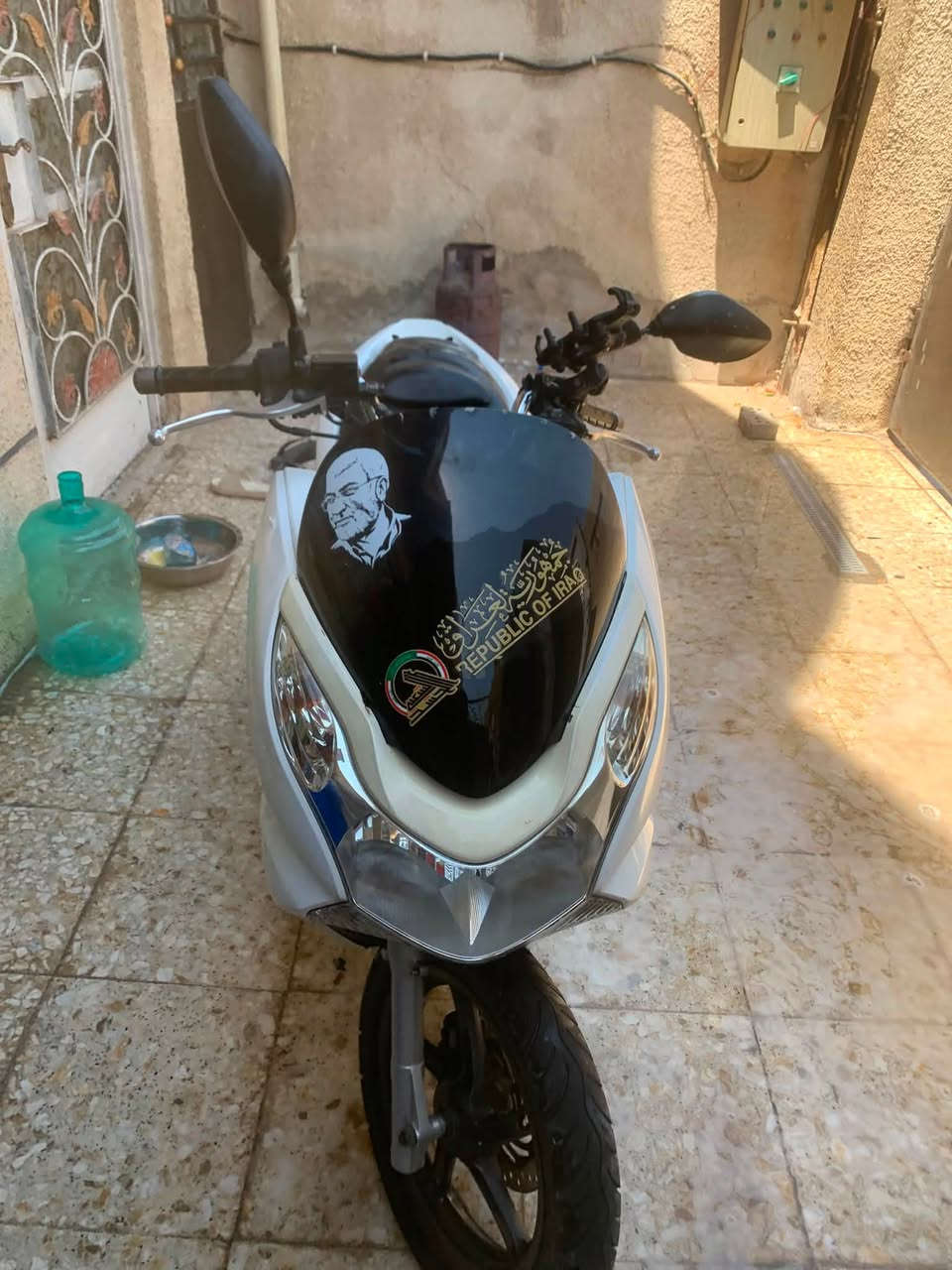 السلام عليكم…🧿
pcxجيل اول1️⃣
مكينة150🔥
مكفولة كفالة عامة🔑
اوراق المعرض موجودة🗒️
دهن امزويل🛢️
بانزين محسن⛽️
نقص جاملغ فقط
جيب فيتر وافحص🔩
لونها ابيض صدفي💎🤍
العنوان بغداد 📍
الرقم***********‬📞
التفاصيل الاكثر متوفر واتساب و رصيد📌
السعر💵(1400)$
