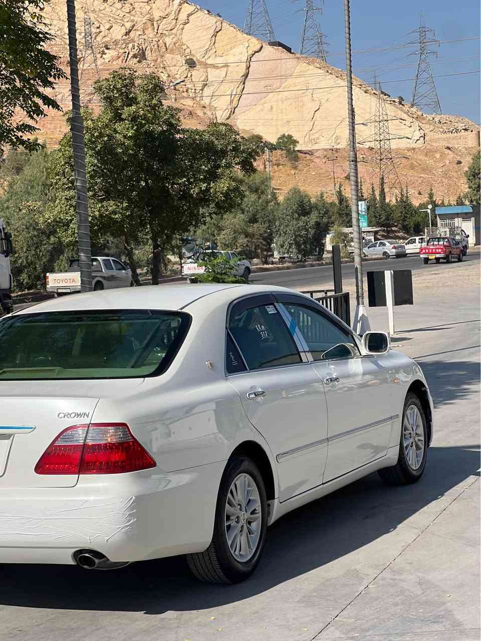 شاهينة ٢٠٠٧ ساغ
شاجوانی مەلەکی
کۆدی بۆ کراوە بەیانی بیکە ناوی خوتەوە 
سەیارەکە ناو زەردە 
٤ دوگمەیە 
پەردەیە
شاشەیە 
ئاوینە شەفتە 
٤تایەو ویل نەوتی لوک 
سەیارەکە ١٦٠ هەزار روشتوە 
مەکینە و گیری ١٨٠ ی گەورە بە بچوک  بێ دوکەڵ  
تەبریدی سارد و گەرم 
یەک دینار مەسرەفی تیانیە 
تەقەو رەقە بەشەرت 
شوین سلیمانی 
ژ.م ***********
ئەدمین 🤍❤️
نرخی ٧٩$ السليمانية, العراق
