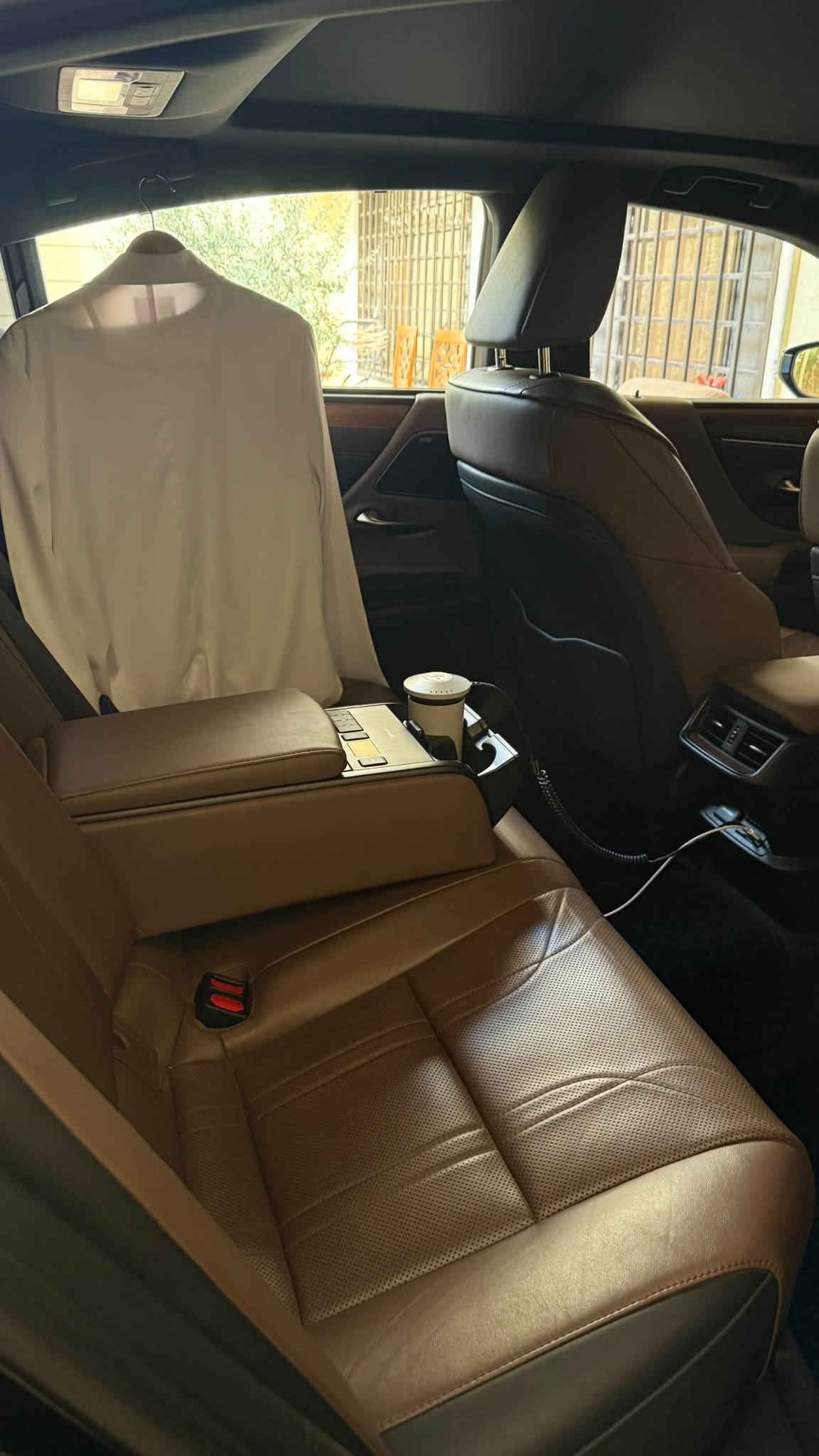 لكزس ES350 • ٢٠٢٣ • رقم بغداد