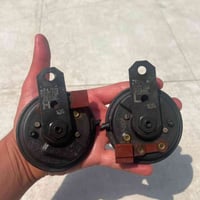 يالله للبيع هورنات سيدان حاوية ومشمعات بعدهن فيشة حمرة  فيشة سوده  078...