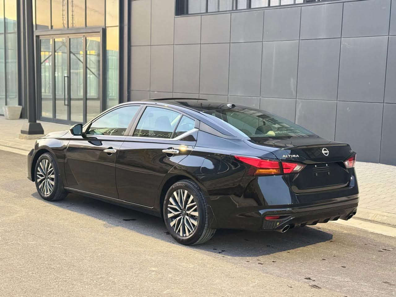 Altima Sv plus 2024
فول مواصفات 
ماشيه 17 الف 
الضرر صندوق مبدل  ببلادي بدون صبغ + جاملغ مصلح بارد 
بدون  ايرباك 
صور الحادث بلمنشور 
بدون رقم  تترقم شمالي  
عنوان سليمانيه 
***********
