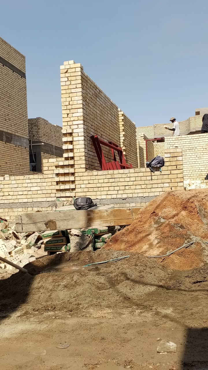 خلفات بناء شقل نضيف وزن نشتقل بلوك وطابوك ***********
