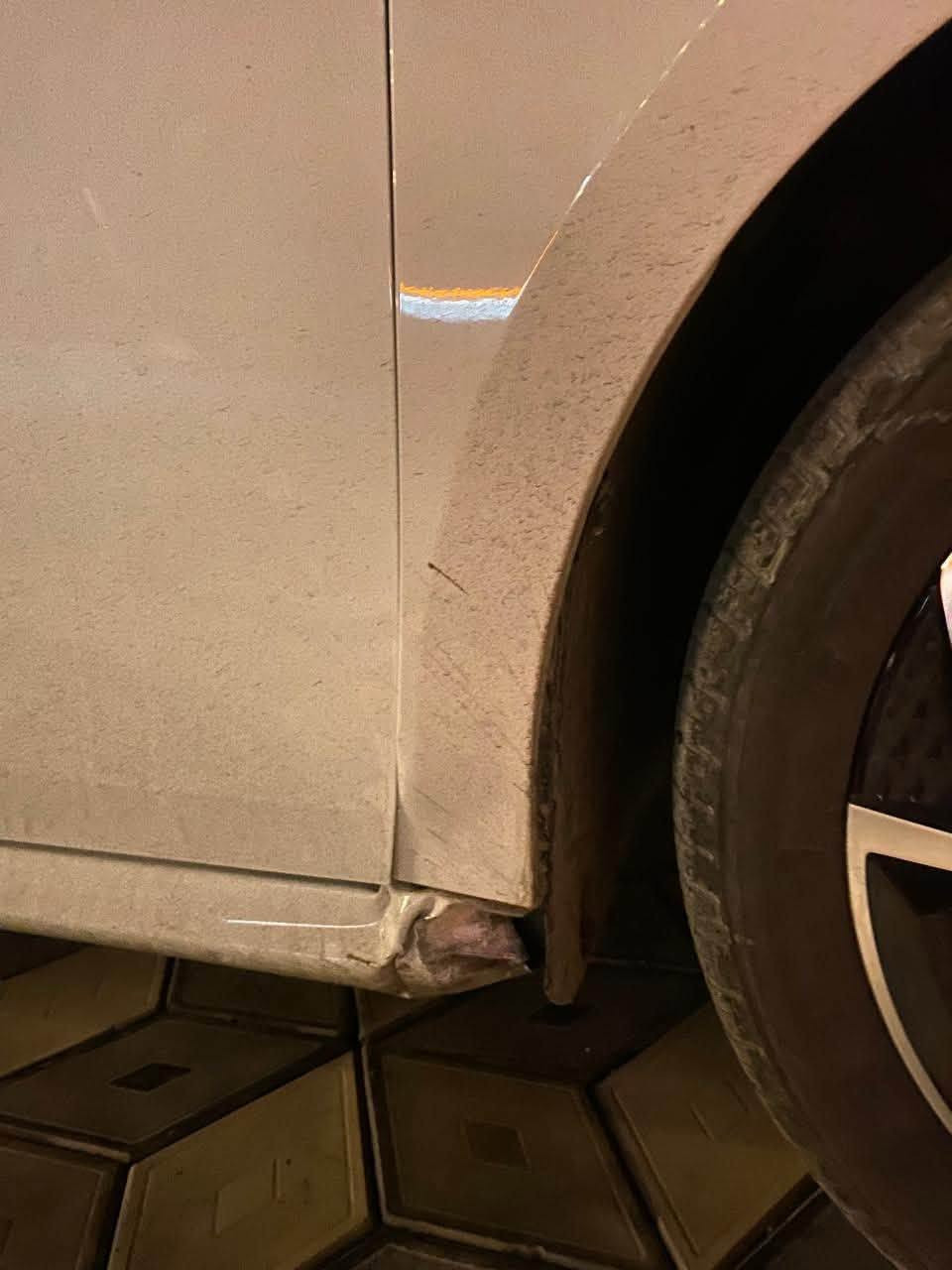 للبيع MG GT ( تيربو) وكالة شركة mg خليجي  فول مواصفات فئة لكشري اللون ابيض موديل 2024 رقم دهوك ماشيه
52000 مواصفات تحديد مسار رادار امامي كشنات جلد احمر واسود بلادي 
كرسي السايق كهرباء مكينه 1500 تيربو كاميرات 360
شفتات بالستيرن كير طياره ويل جبير لايتات زينون بك لايت لد سلايدروف حساس خلفي و بعد بيه هوايه مواصفات بيها طخه صغيره بالدوسه .. 
مكاني حي الجامعه بغداد  للاستفسار 
الاتصال على (***********)
