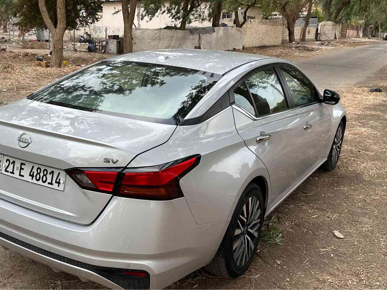 نيسان التيما 2024 فئه SV
للبيع او مراوس حسب القناعه 
35 الف ماشيه 
بيها ربع بونيت وجاملغ 
وجاملغ خلفي اشويه بي صبغ 
رقم سنويه كله جديد دفتر بانزين موجود 
لون سلفر سياره بدون اي نقص بلعافيه ع الي ياخذها 
موقع سياره كركوك حي الواسطي 
*********** كركوك, العراق

