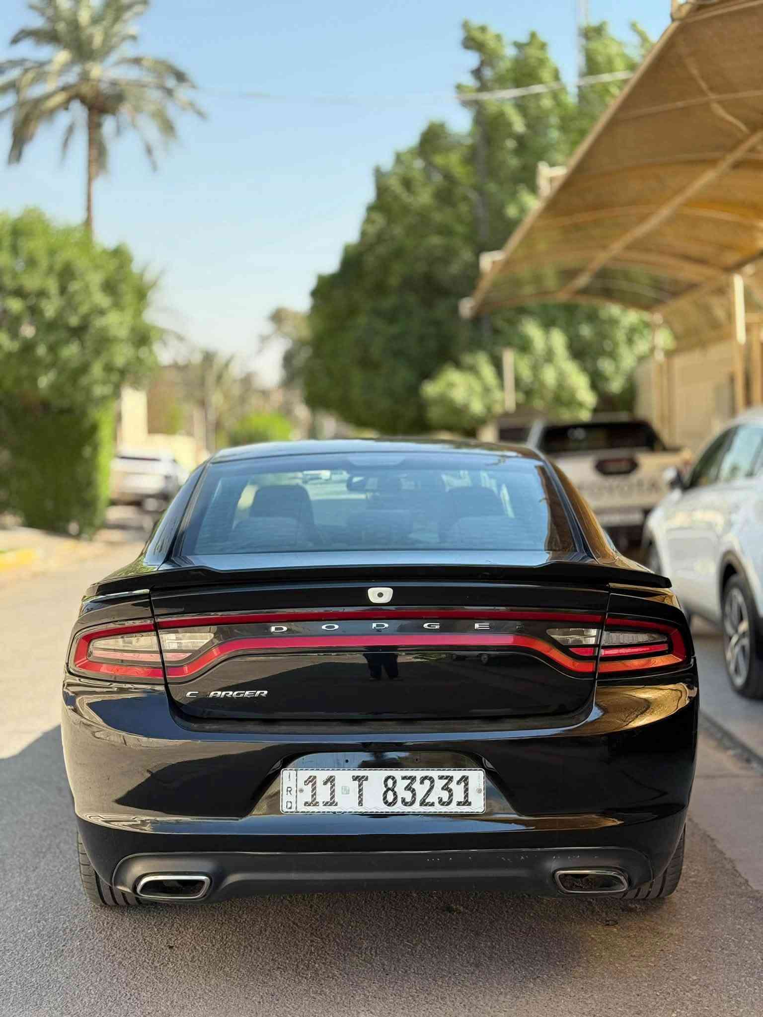 الحلوه للبيع 🔹

السلام عليكم چارجر SXT 2017 كلين تايتل 
كفاله عامه من الضربه فقط 
دعاميات صبغ للجماليه فقط
السياره كلش جديدة وحلوه ودينار واحد مابيها مصرف السيارة بيها فقط تعديل بارد صغير بلجاملغ الخلفي وممبين اصلا كد اصبعين مو اكثر + سونار مرفق بل منشور 
 ماشيه 75 km حقيقي ♦️
محرك / V6 3600 مكفول 
محرك كير حداديه كله بحاله الوكاله 
تخم تاير جديد تبريد ثلج 
مواصفات :

شاشه/ بصمة / تشغيل عن بعد/ تحكمات ستيرن
وياقي مواصفات ل SXT المعروفه سياره دينار متصرف عليها جاهزة من كل نواحي
رقم بغداد الدولي الجديد  تحويل ثاني يوم
مكان سياره بغداد 
السعر : 175 وبيها مجال 
للأستفسار : ‭‭***********‬
