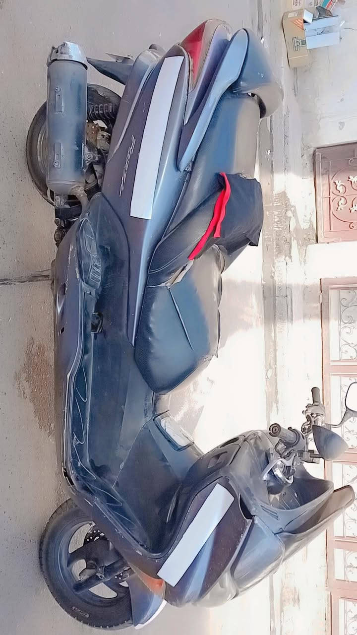 سلام عليكم  شباب هاااي دراجه فورزه صفر ٨ عميه بلادي يعني مو كير ملغي هيه عميه بلادي دراجه خير من الله مكينه خرسه برغي ما مفتوح بيهه جيب فيتر وياك يفحص كهربايات كلهه شغاله كيجات كلهه شغاله لا تبخير ولا نضوح ولا حماوه بيهه نقص ابريك الخلفي الدسكات مالته تعبانه ردت ابدلهن وماعرفت خليته على وضعه مفتوح يعني بس ابريك امامي شغال ولدكمه الحمره مال اطفاء واكعه غير هذني الدراجه كلهه بلاديه للبيع مكاني بغداد المعالف *********** السعر ٦٥٠ وبيهه مجال بصيط
