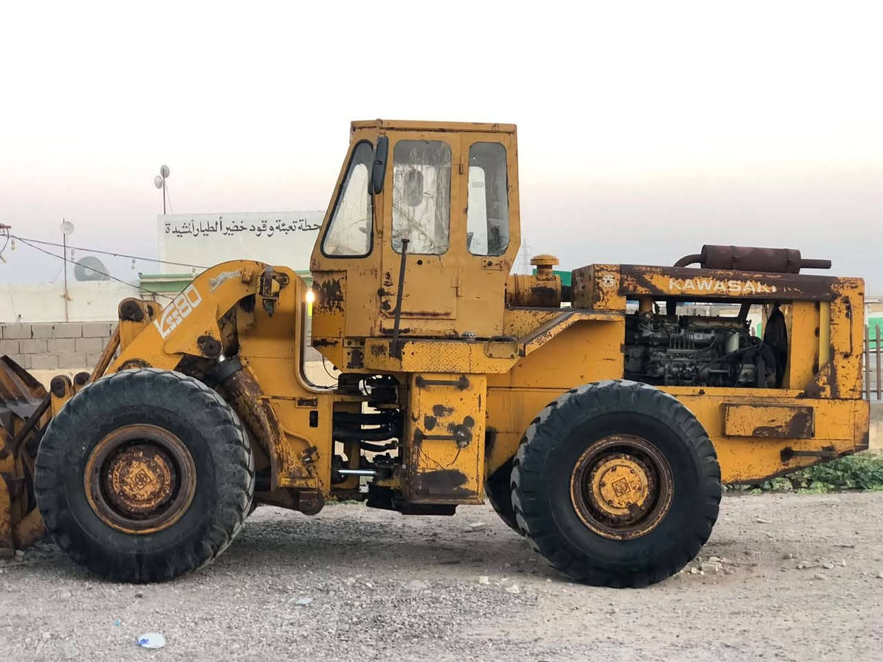 للبيع
شفل كاوسكي
الحجم 80
الموديل 82
محرك وكير وتركم  واكسلات بلادي
صبغ بلادي على وضع الشركة
مكينة جاهزة رفع ودفع خير الله 
العنوان سامراء _منطقة العباسية 
للاستفسار عن السعر وباقي التفاصيل
الاتصال على أرقام الهواتف او مراسلة الصفحة

***********
***********
