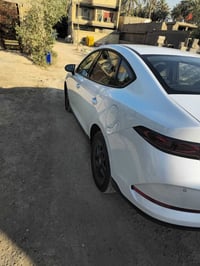 هايبرد PHEV • ٢٠٢٥ • بدون صبغ