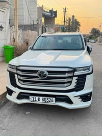 لاندكروز VX بريم • ٢٠٢٥ • ماشيه ١٣ ألف