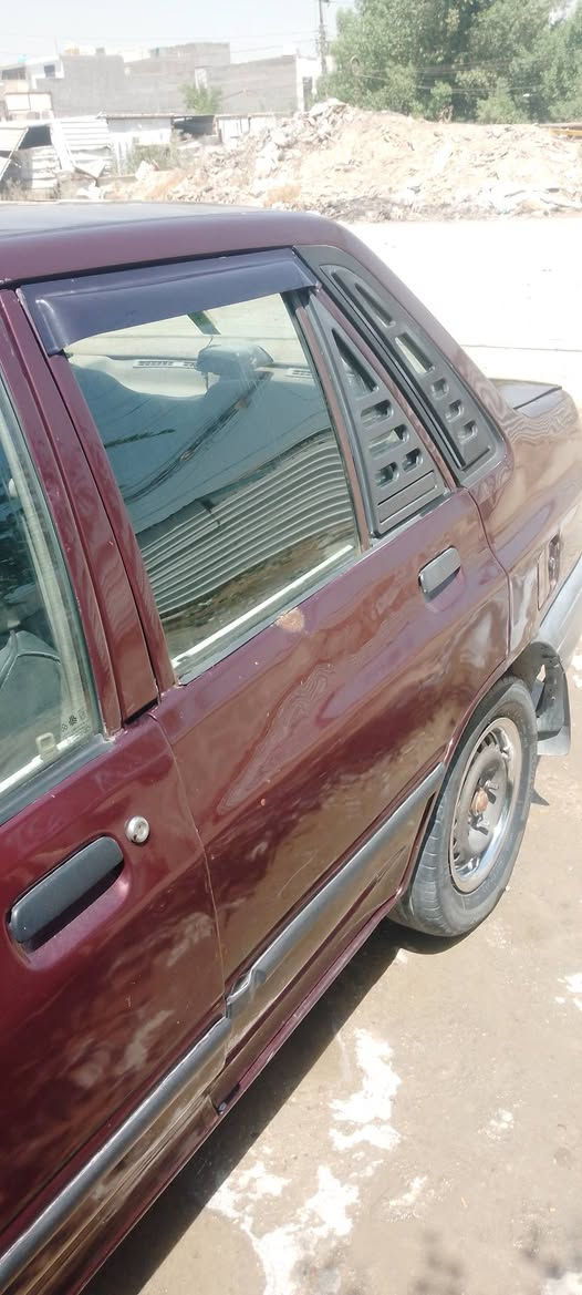كيا برايد م 95  بغداد حي العامل ***********  السعر 26 وبيه مجال
