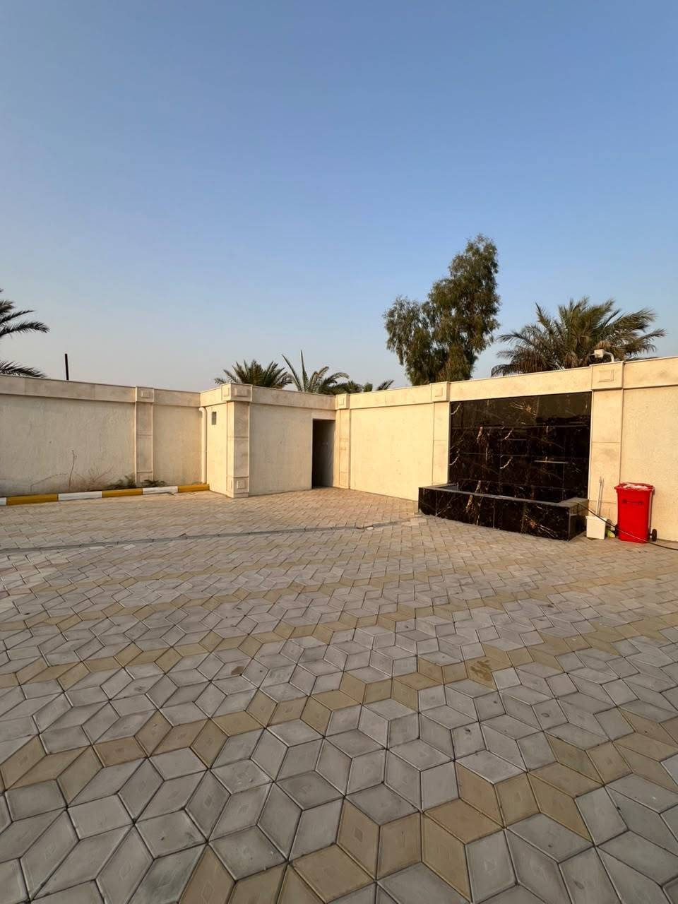 بستان وفله دونم
على شط العرب 
طابو ملك صرف تحويل 
العنوان أبي الخصيب ابو مغيره
سعر مليار ونص
***********
