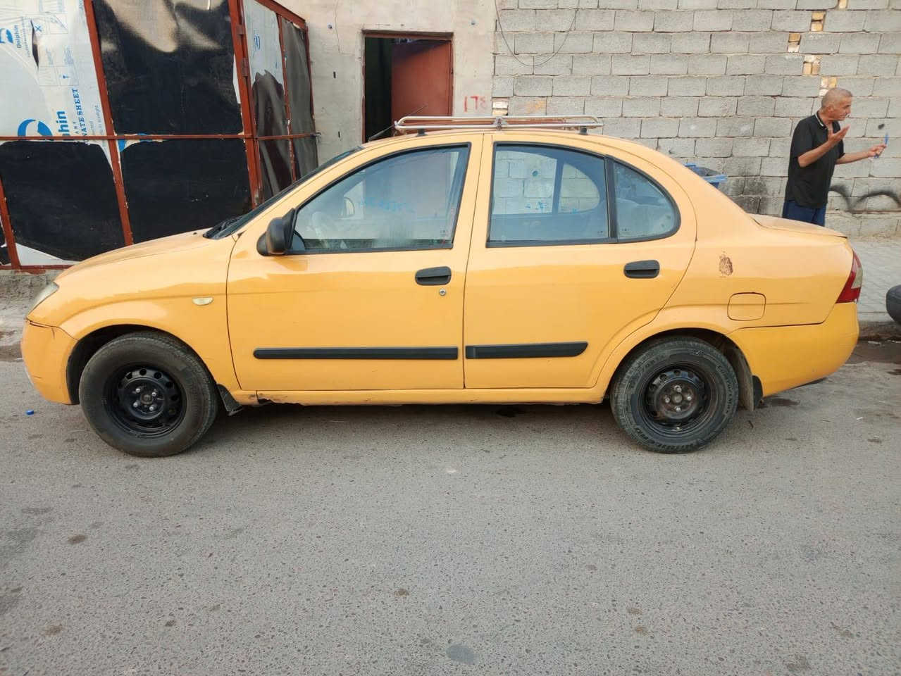 موديل 2015 بيهة جاملغ وشويه من البنيد وبيهة جاملغ خلفي*********** ضربه خفيفه
