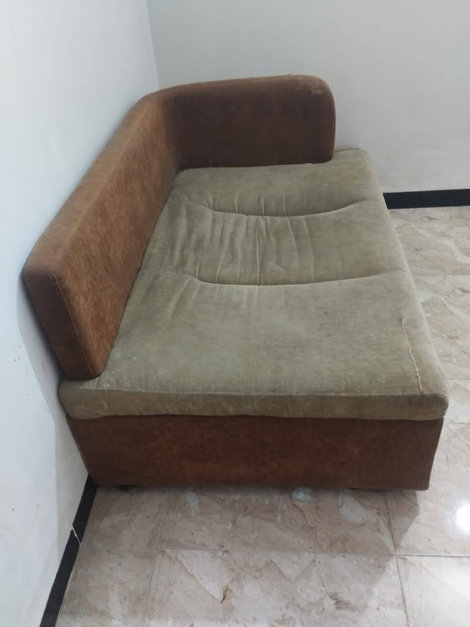 بغداد الدورة • جمعيه عدنان خير الله • للبيع