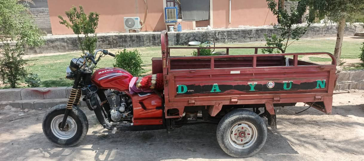 سلام عليكم ستوتة للبيع مديل ٢٠١٥ محرك مال ام الطير مديل ٢٢ اوراق كاملة ئي نقص مابيها سعر ٨٥٠ وبيها مجال شي قليل المكان ديالى الخالص بدوانية مقابيل الاسود الاستفسار على هذا الرقم ‏‪‏‪***********‬‏
